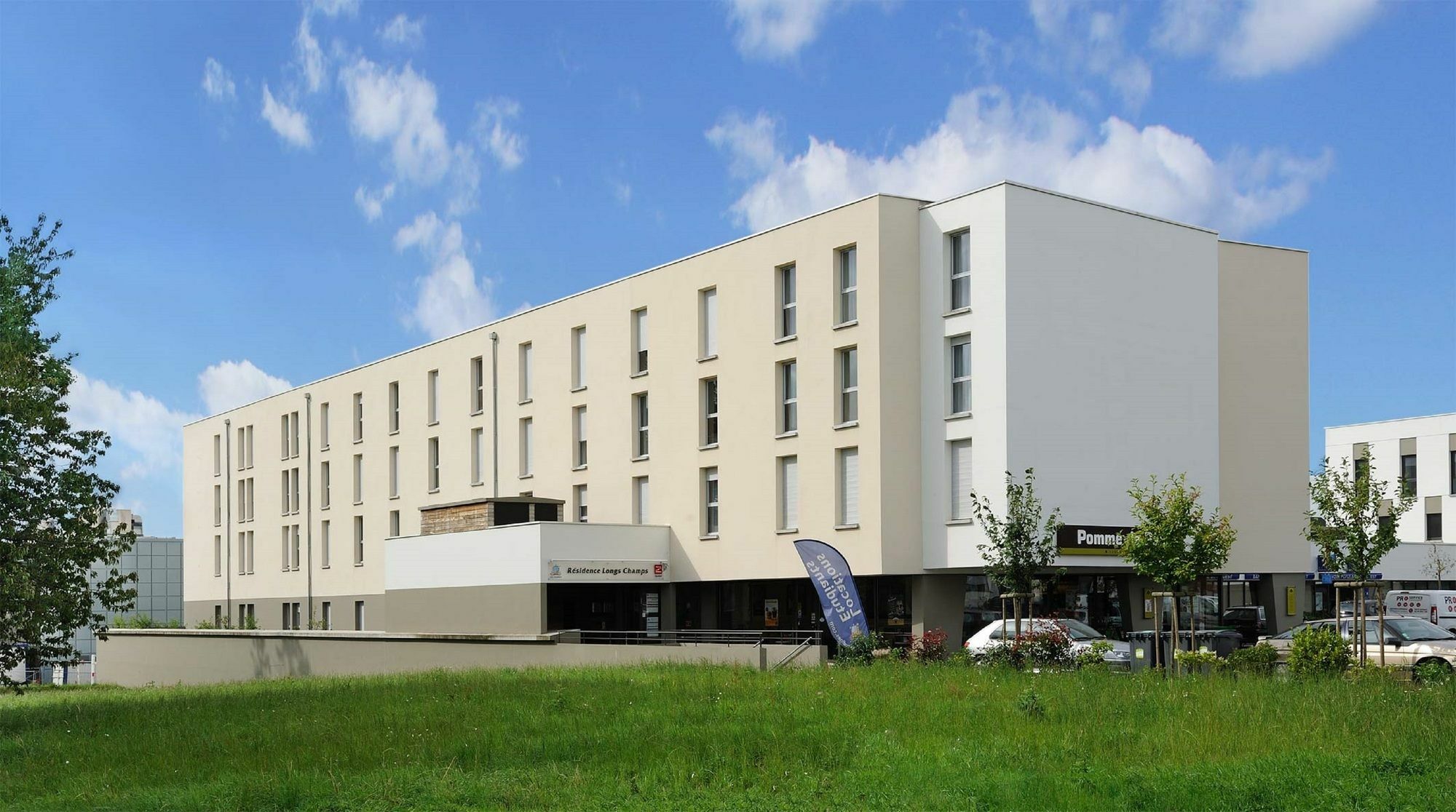 Séjours&Affaires Rennes Longs Champs Exterior foto