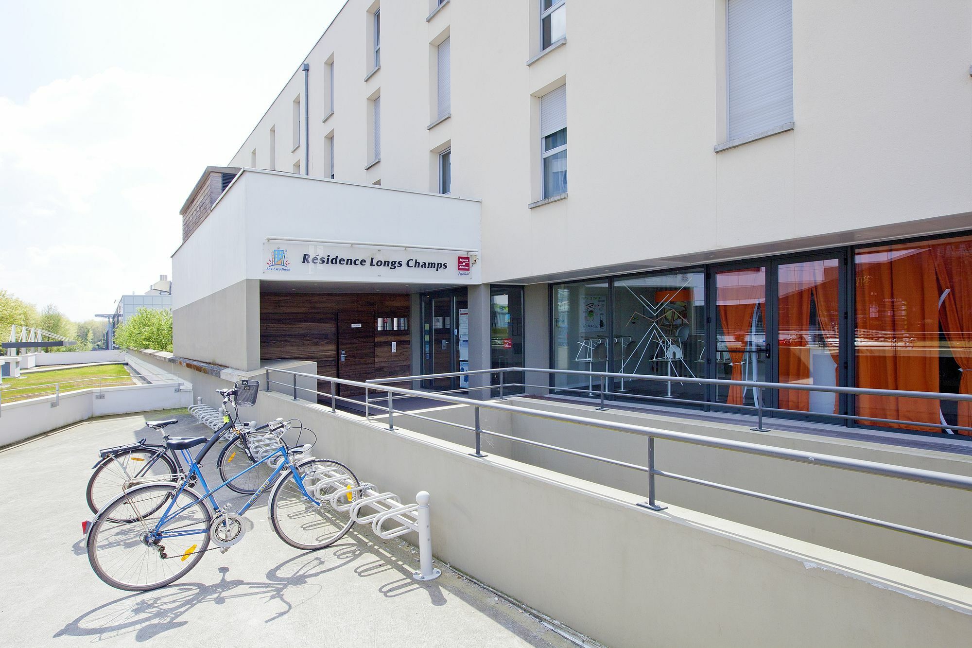Séjours&Affaires Rennes Longs Champs Exterior foto